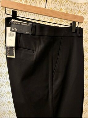 Banana Republic Black “Ryan” Straight Dress Pants - size 14 tall